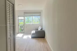 3917 N Meridian Ave, Miami Beach, FL 33140 - Photo 14