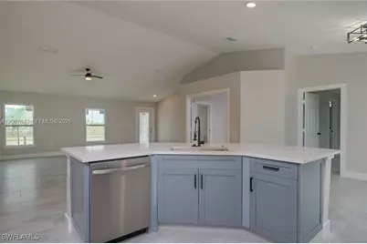 204 El Dorado Blvd N, Cape Coral, FL 33993 - Photo 8