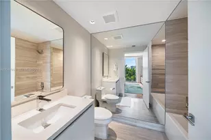 1 Collins Ave, Miami Beach, FL 33139 - Photo 20