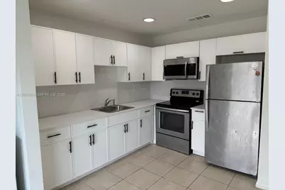 2878 NW 197th Terrace #2878, Miami Gardens, FL 33056 - Photo 1