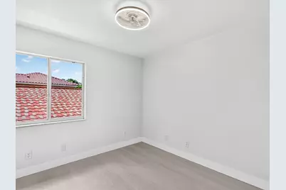 1800 NW 78th Ave, Pembroke Pines, FL 33024 - Photo 52