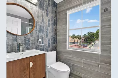 1800 NW 78th Ave, Pembroke Pines, FL 33024 - Photo 56