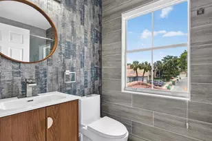 1800 NW 78th Ave, Pembroke Pines, FL 33024 - Photo 56