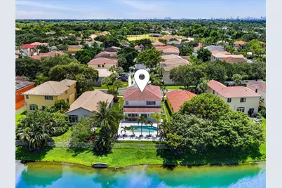 1800 NW 78th Ave, Pembroke Pines, FL 33024 - Photo 20