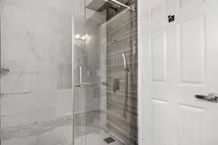 1800 NW 78th Ave, Pembroke Pines, FL 33024 - Photo 56