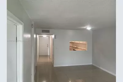 10000 NW 80th Ct #2337, Hialeah Gardens, FL 33016 - Photo 14