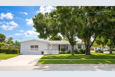 6921 NW 5th Ct #6921, Margate, FL 33063 - Photo 2