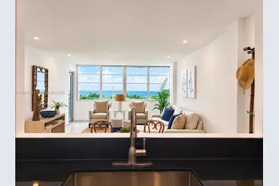 8000 Harding Ave #7E, Miami Beach, FL 33141 - Photo 12