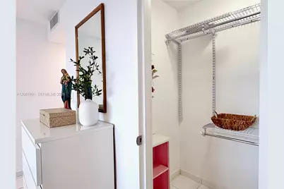 8000 Harding Ave #7E, Miami Beach, FL 33141 - Photo 16