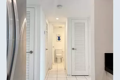 8000 Harding Ave #7E, Miami Beach, FL 33141 - Photo 18