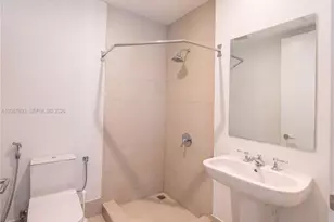 15701 Collins Ave, Sunny Isles Beach, FL 33160 - Photo 32