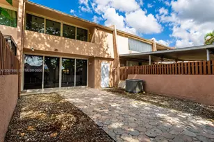 14124 Kendale Lakes Circle, Miami, FL 33183 - Photo 18