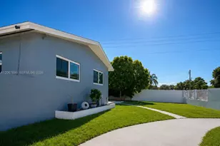 12400 SW 184th St, Miami, FL 33177 - Photo 2