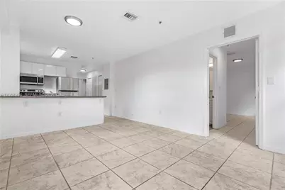 520 SW 5th St #302, Miami, FL 33130 - Photo 8