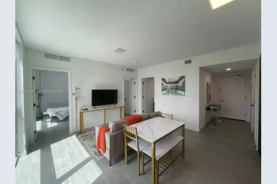 227 NE 2nd St #1606, Miami, FL 33132 - Photo 1