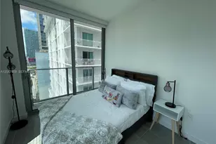 227 NE 2nd St, Miami, FL 33132 - Photo 8