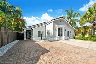 16520 SW 99th St, Miami, FL 33196 - Photo 1