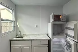 12242 SW 210th St, Miami, FL 33177 - Photo 44