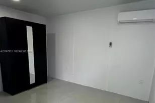 12242 SW 210th St, Miami, FL 33177 - Photo 32