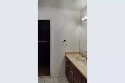 12242 SW 210th St, Miami, FL 33177 - Photo 18