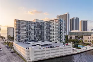 3800 S Ocean Dr, Hollywood, FL 33019 - Photo 32