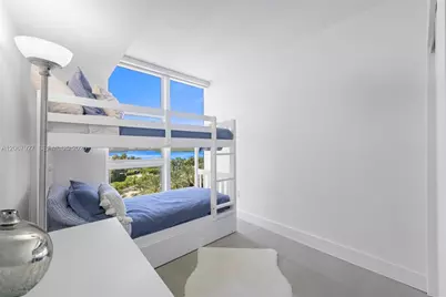 10275 Collins Ave #722, Bal Harbour, FL 33154 - Photo 14