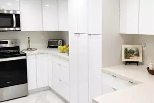 9735 NW 52nd St, Doral, FL 33178 - Photo 1