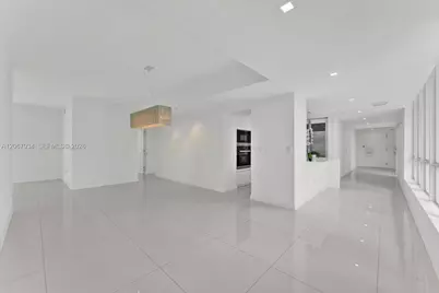 520 West Ave #2101, Miami Beach, FL 33139 - Photo 4