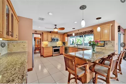 14750 SW 152nd Ct, Miami, FL 33196 - Photo 12