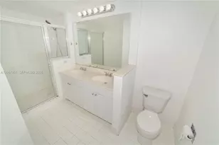 17150 N Bay Rd, Sunny Isles Beach, FL 33160 - Photo 10