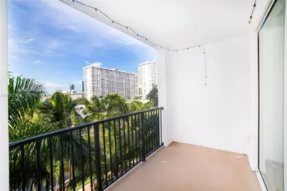 17150 N Bay Rd #2512, Sunny Isles Beach, FL 33160 - Photo 26