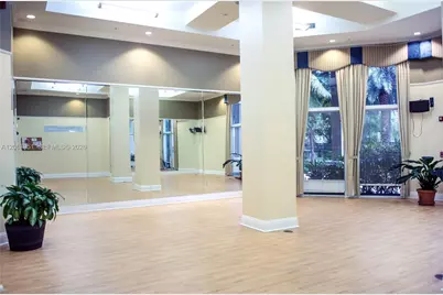17150 N Bay Rd #2512, Sunny Isles Beach, FL 33160 - Photo 28