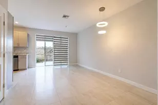1056 SE 23rd Ave, Homestead, FL 33035 - Photo 4