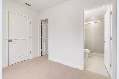 1056 SE 23rd Ave #1056, Homestead, FL 33035 - Photo 4