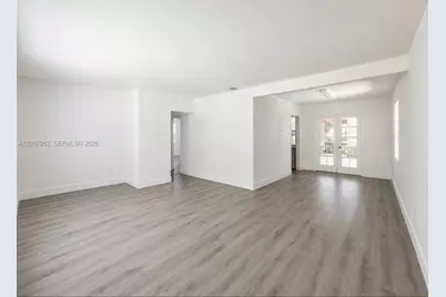 4060 SW 6th St, Miami, FL 33134 - Photo 2