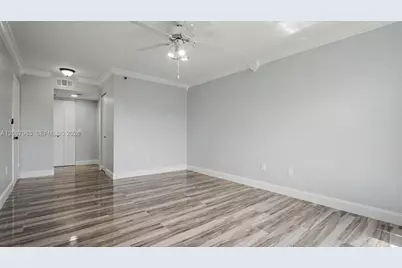 1300 Saint Charles Pl #417, Pembroke Pines, FL 33026 - Photo 10