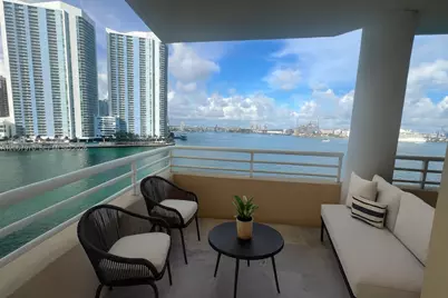 888 Brickell Key Dr #806, Miami, FL 33131 - Photo 2