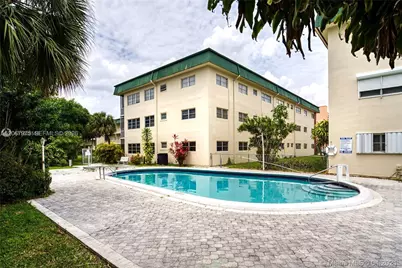 1450 Atlantic Shores Blvd #109, Hallandale Beach, FL 33009 - Photo 36