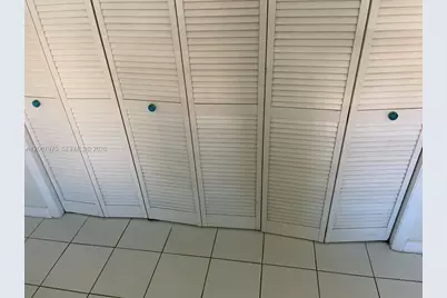 1450 Atlantic Shores Blvd #109, Hallandale Beach, FL 33009 - Photo 18