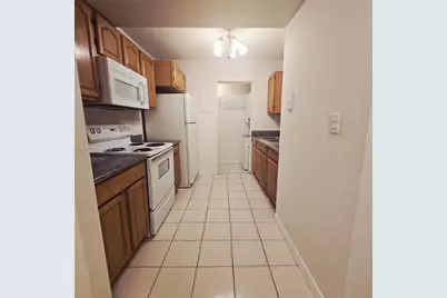 580 NW 114th Ave #201, Sweetwater, FL 33172 - Photo 2