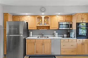 223 S Federal Hwy, Dania Beach, FL 33004 - Photo 2