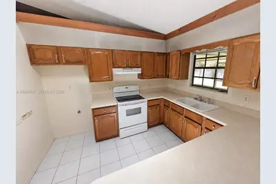 5601 Paleo Pines Cir, Fort Pierce, FL 34951 - Photo 8