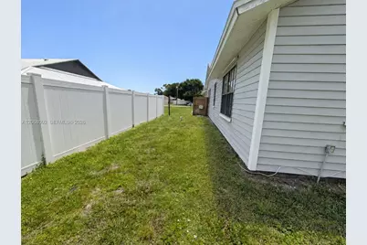 5601 Paleo Pines Cir, Fort Pierce, FL 34951 - Photo 24