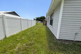 5601 Paleo Pines Cir, Fort Pierce, FL 34951 - Photo 24