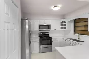 6330 SW 135th Ave, Miami, FL 33183 - Photo 6