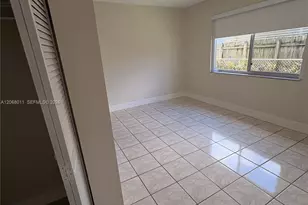 5005 SW 111th Ave, Miami, FL 33165 - Photo 6