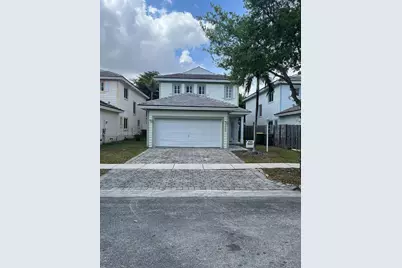 350 NE 31st Ter, Homestead, FL 33033 - Photo 2