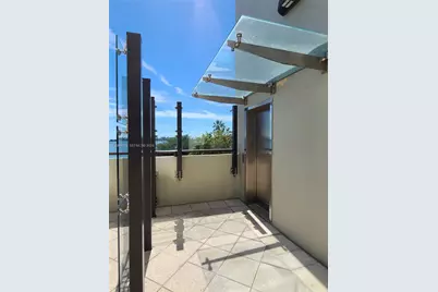 1581 Brickell Ave 2- Prking #1907, Miami, FL 33129 - Photo 34