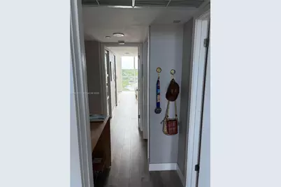 5900 Collins Ave #702, Miami Beach, FL 33140 - Photo 24