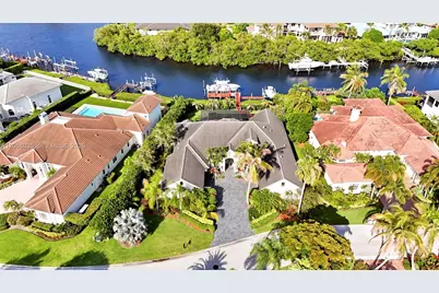 18989 SE Windward Island Ln, Jupiter, FL 33458 - Photo 4